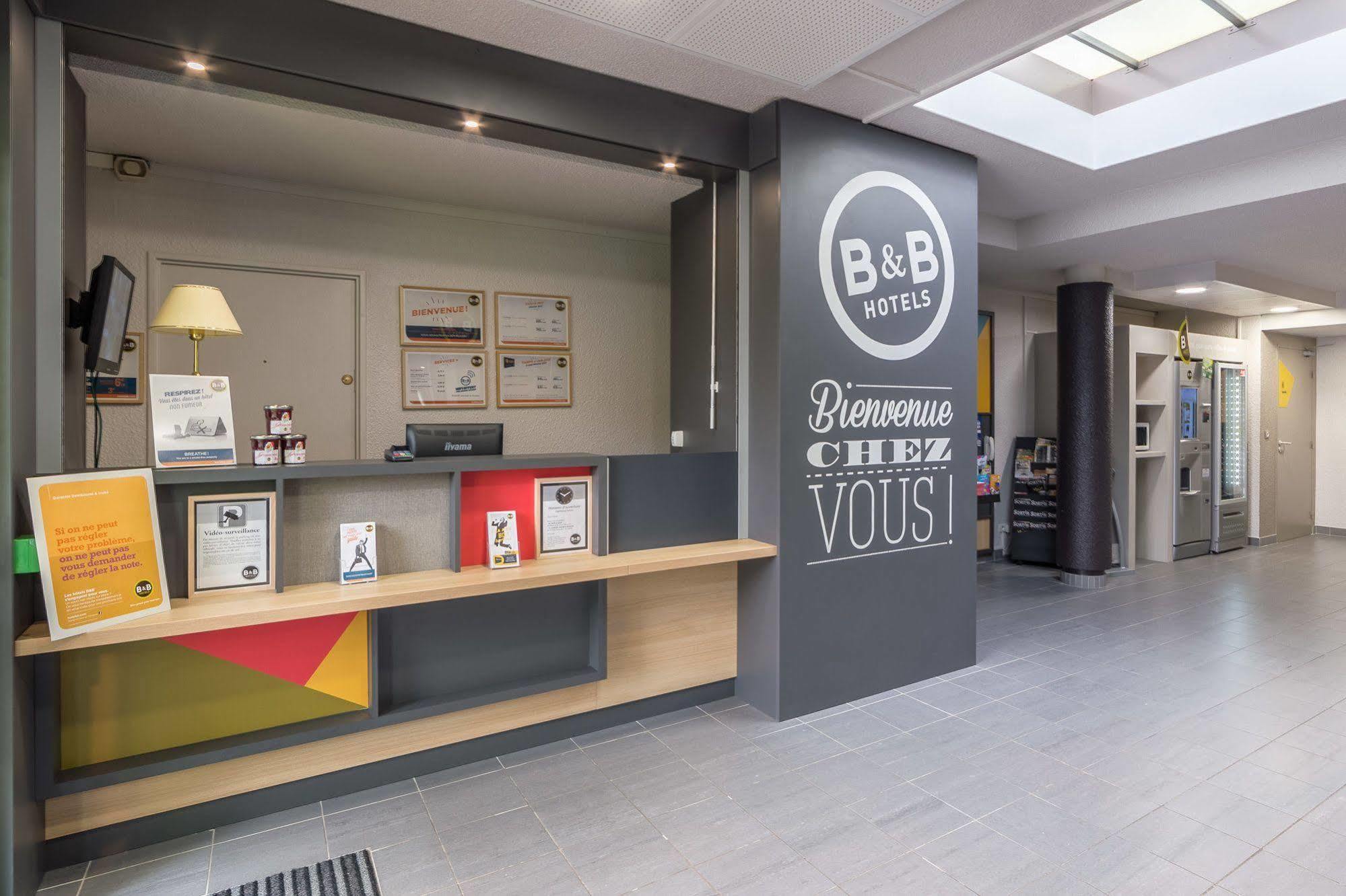 B&B Hotel Lille Lezennes Stade Pierre Mauroy Esterno foto